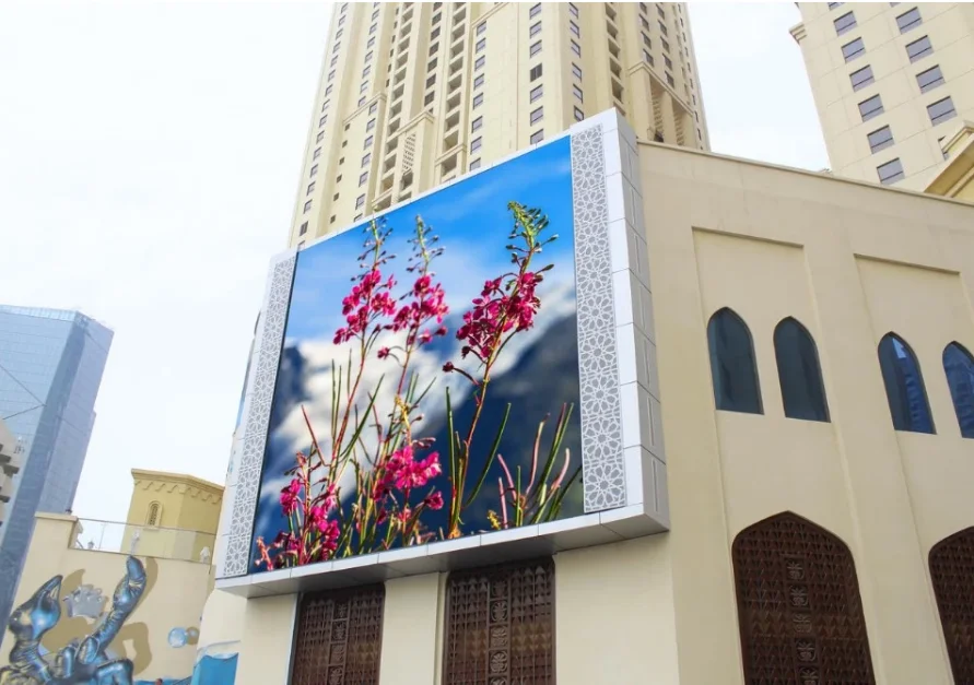 Commercial Advertising LED Screen IP65 Waterproof 7680Hz Refresh Rate Fixed Installation Outdoor LED Display 5